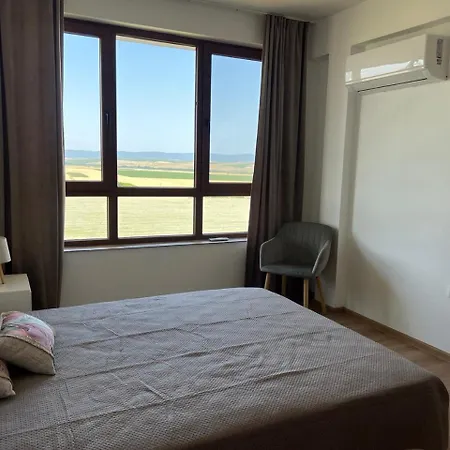 Апартамент Deluxe With Sea View Vineyard *