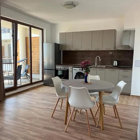 Deluxe With Sea View Vineyard Apartment *